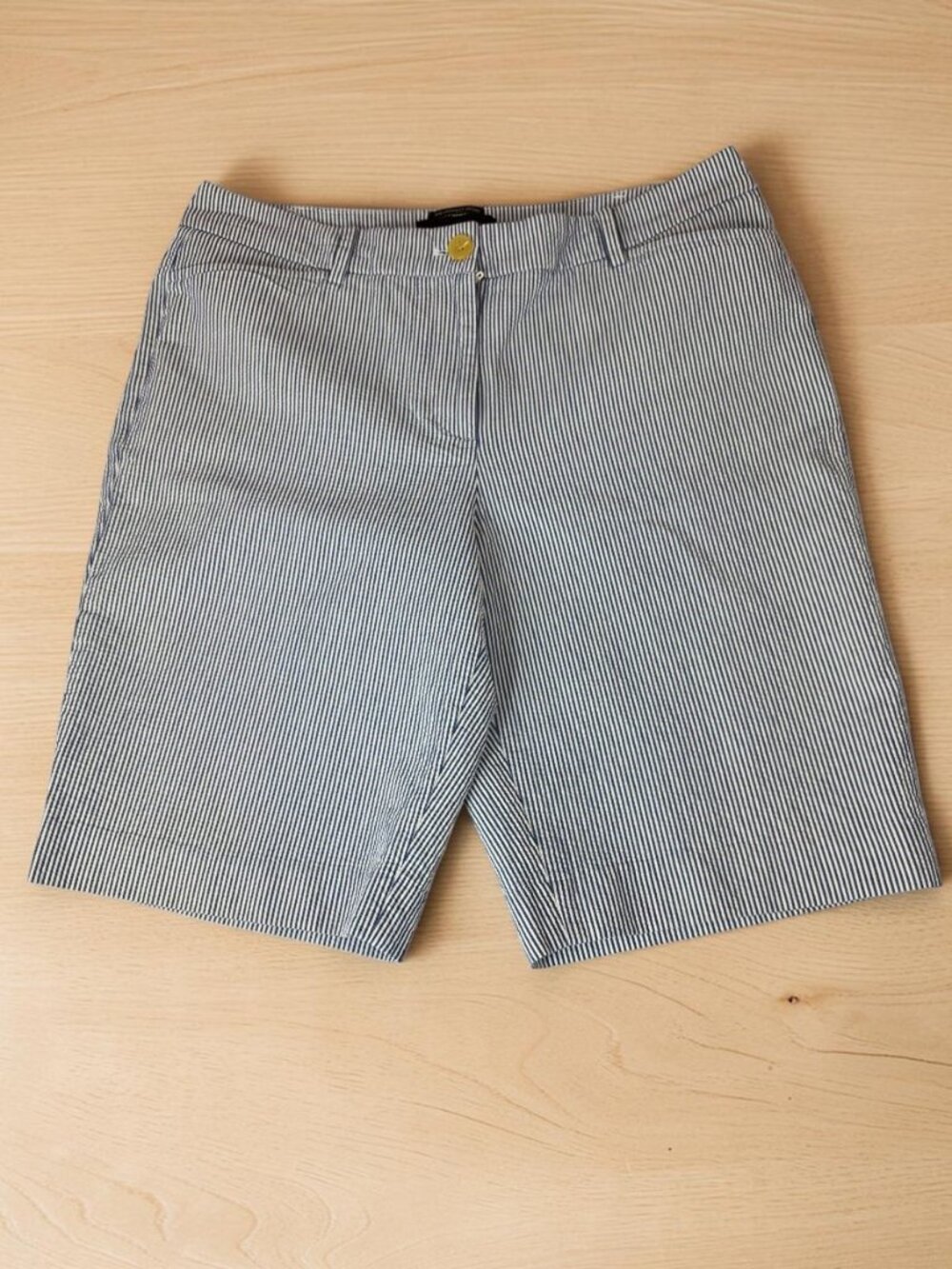 Talbots The Perfect Shorts‎ Blue White Stripe Seersucker Bermuda
